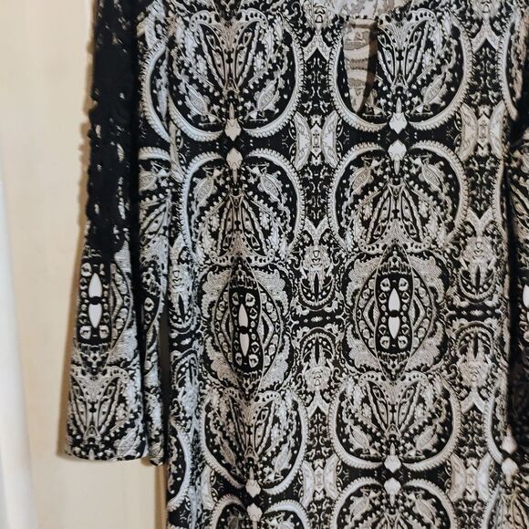 Tacera Black and White Patterned Dress - Picture 9 of 16